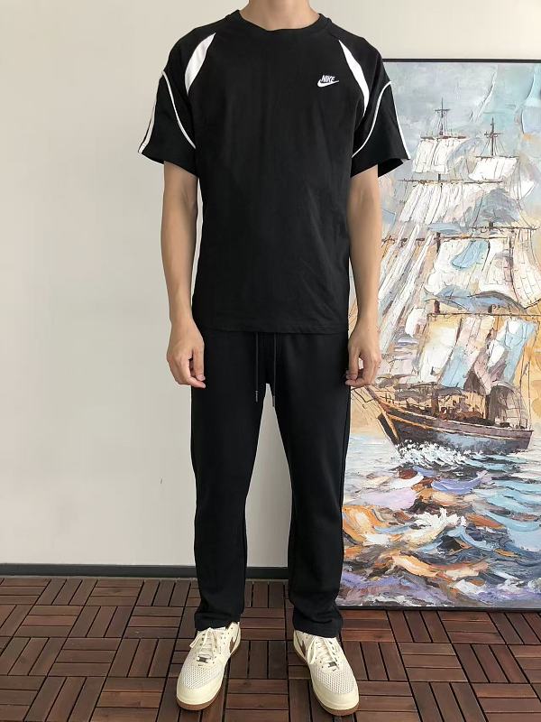 Nike T-shirt 3