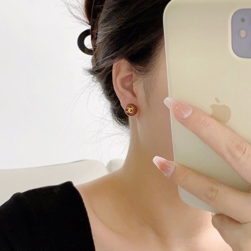 C A E Jewelry · 6