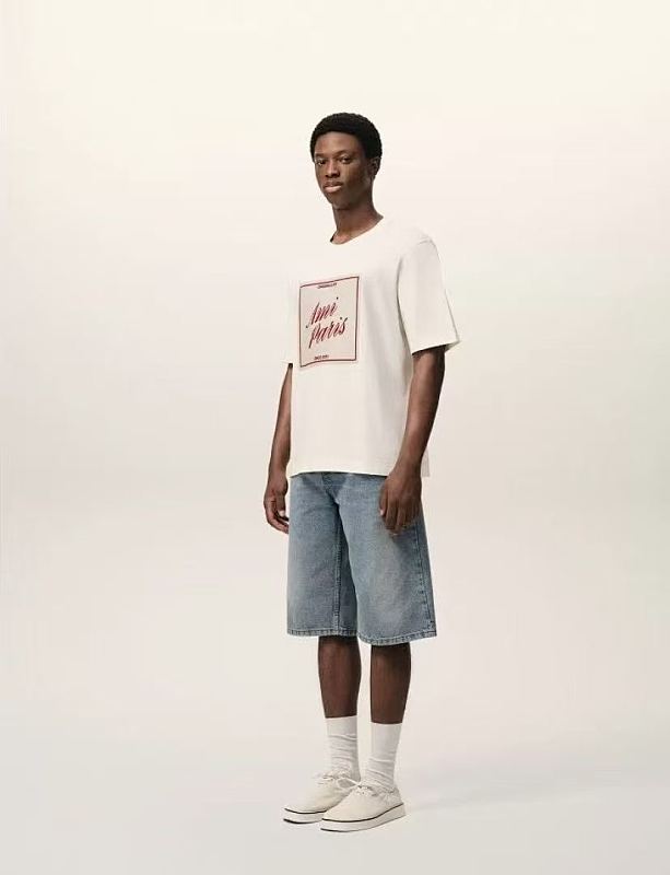 A I T-shirt · 3