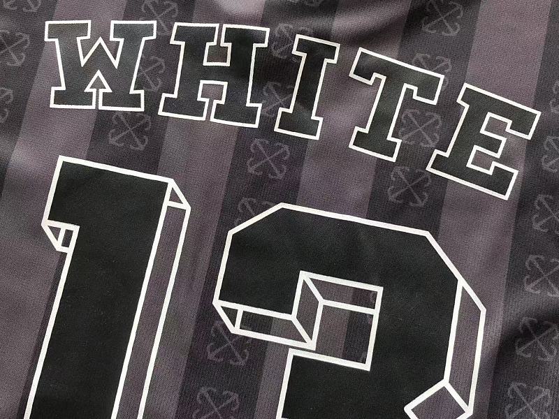 O -w Te T-shirt 9