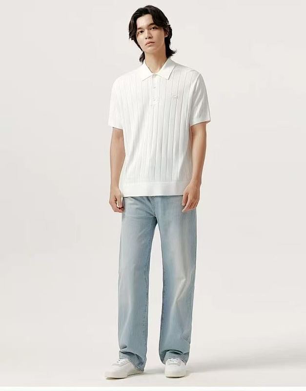 L C St T-shirt Sweater · 2