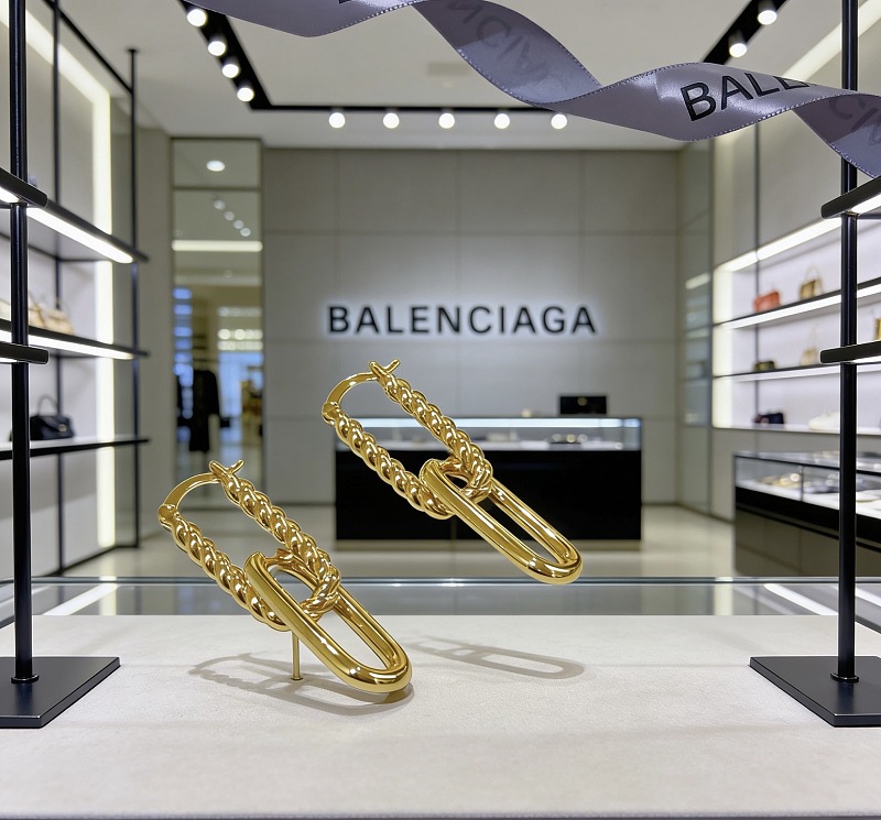 B L Ia A Jewelry · 2