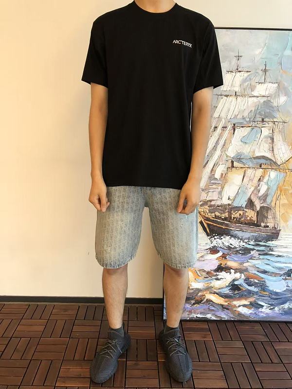 A T Yx T-shirt · 3