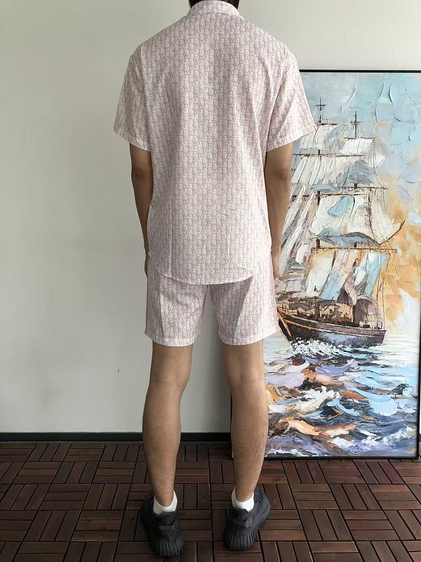D O T-shirt Shirt Shorts · 4