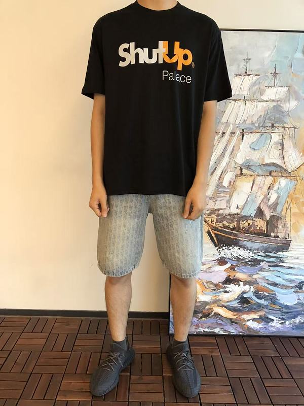 P La E T-shirt · 4