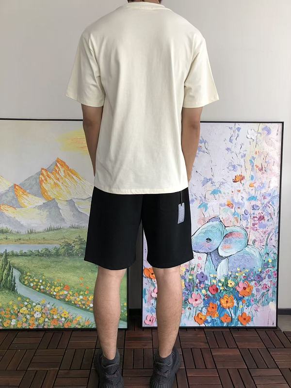 K T T-shirt · 5