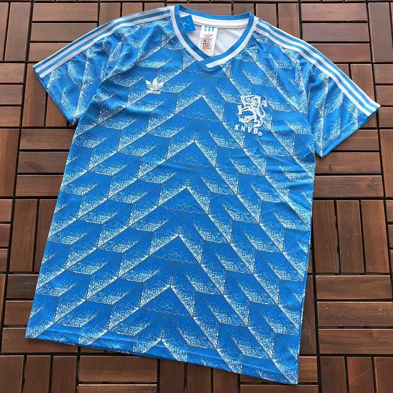 Football T-shirt · 4