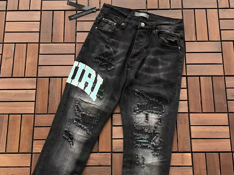 Amiri Jeans · 5