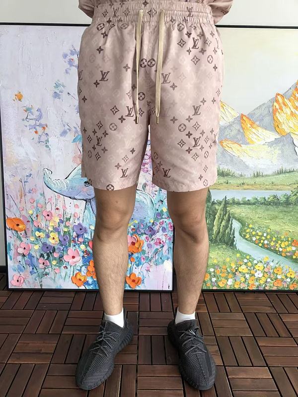 L Shorts · 3