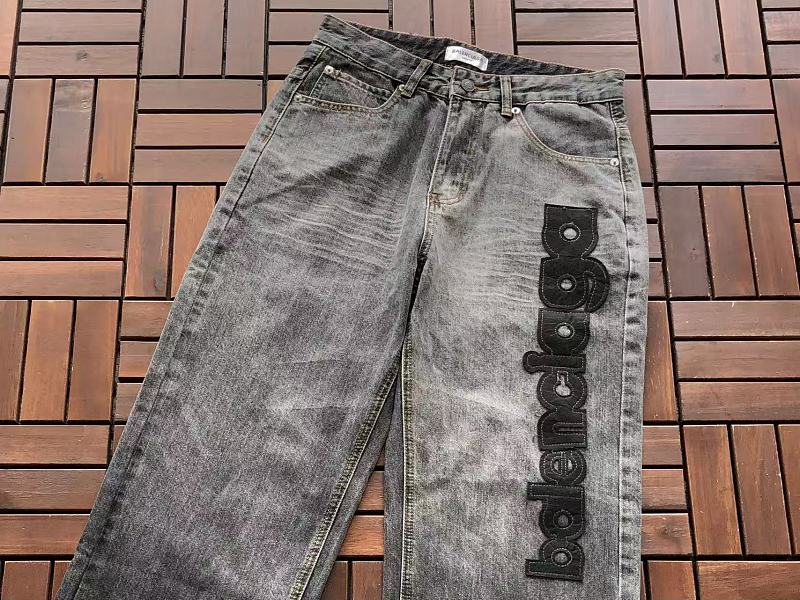 B L Ia A Jeans · 5