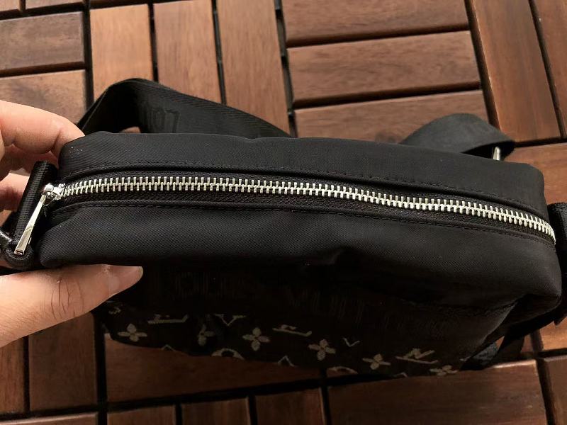 L Bag 12