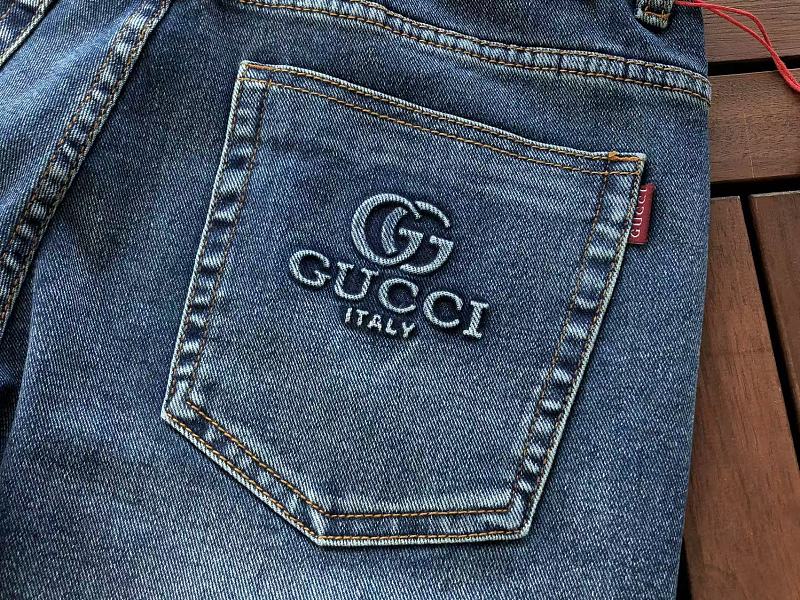G C I Jeans · 6