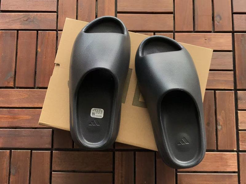 Di As & Y Zy Slippers 9