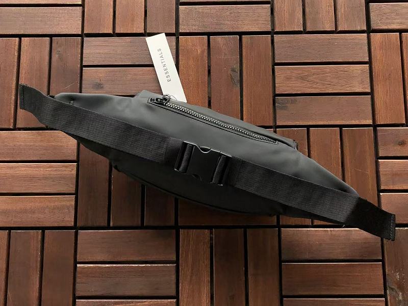 Essentials Bag 9