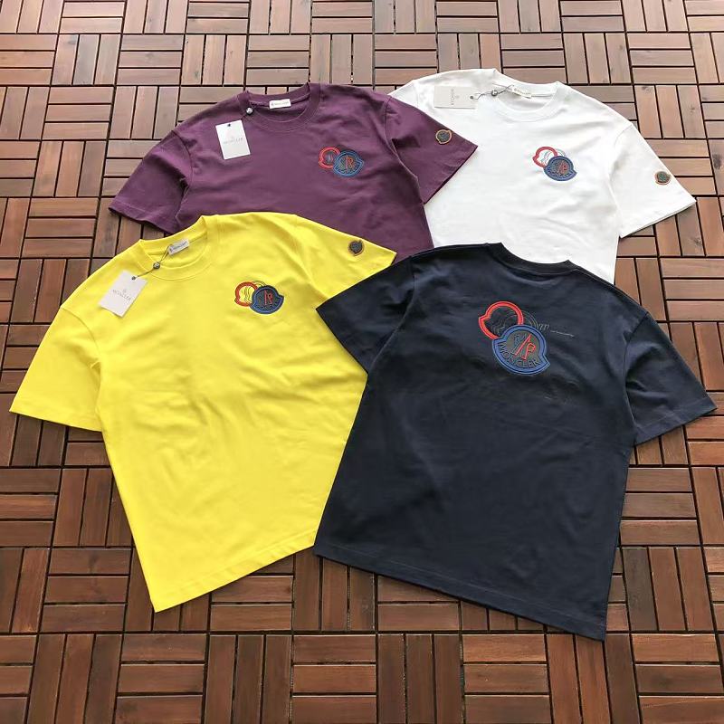 M R T-shirt · 6