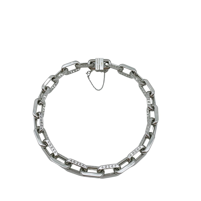 L Jewelry 2