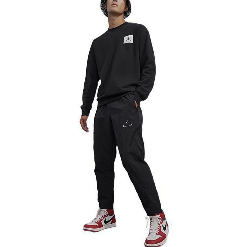 Air J Rd N Sweater · 5