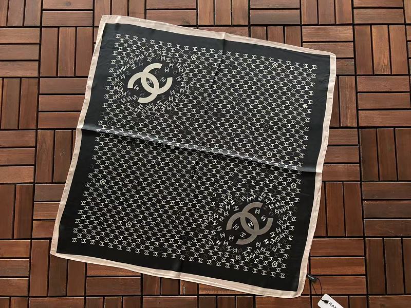 C A E Scarf · 5