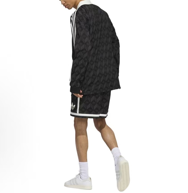 Di As Shorts · 4