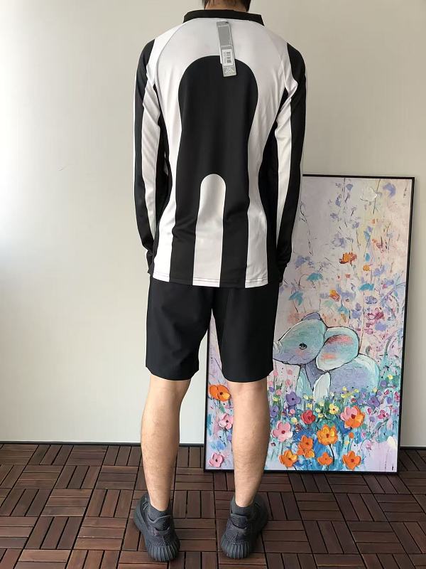 Football Long-sleeve · 3