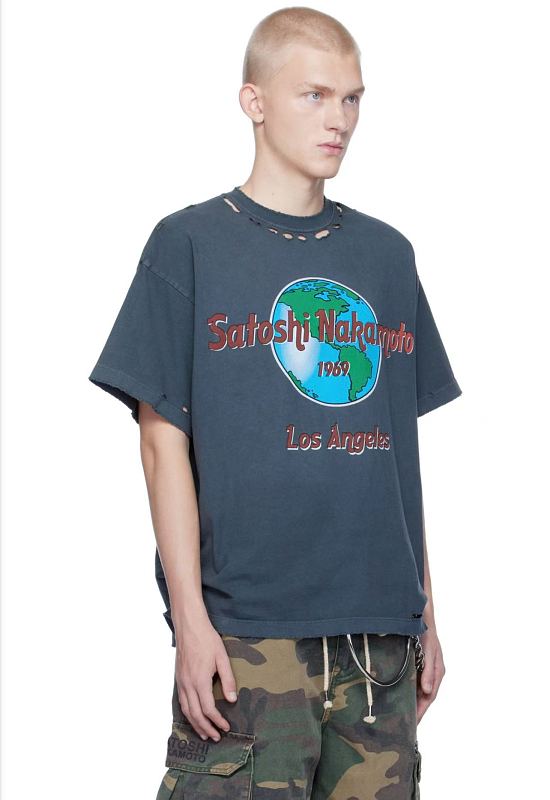 Vintage T-shirt · 4