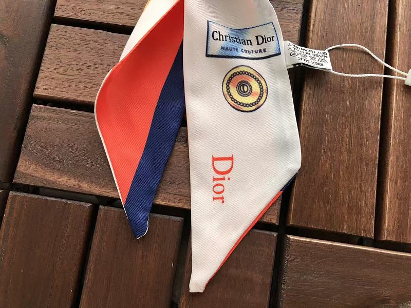 D O Scarf 5