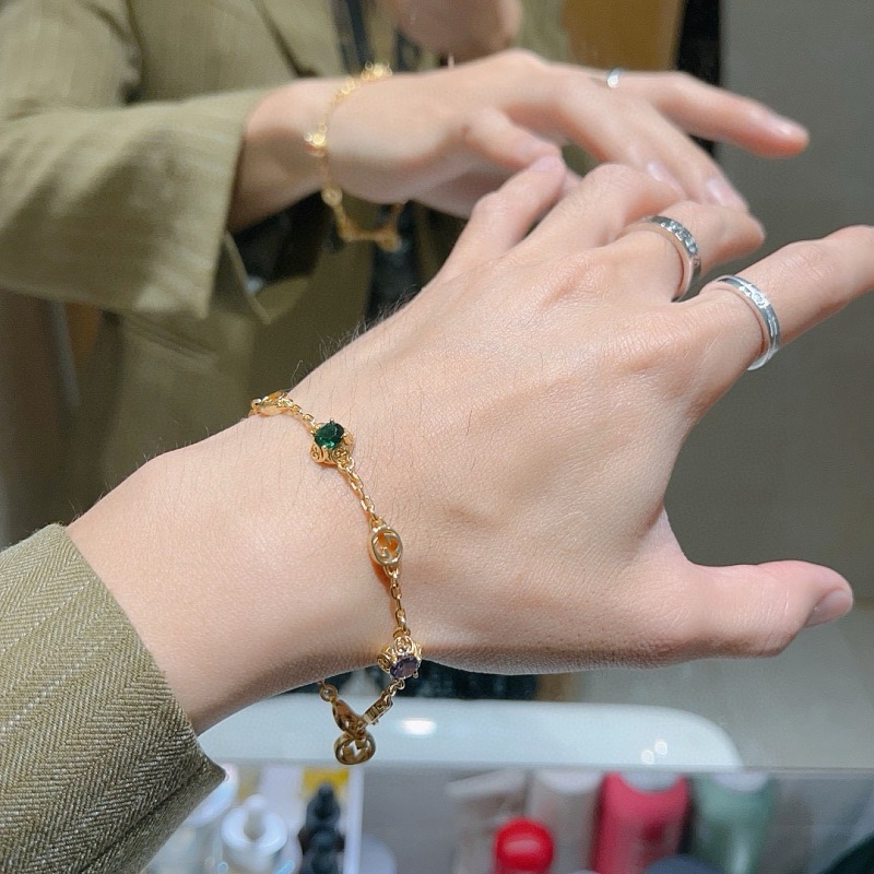 G C I Jewelry · 4