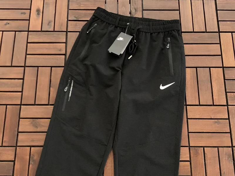 Nike Trousers 11