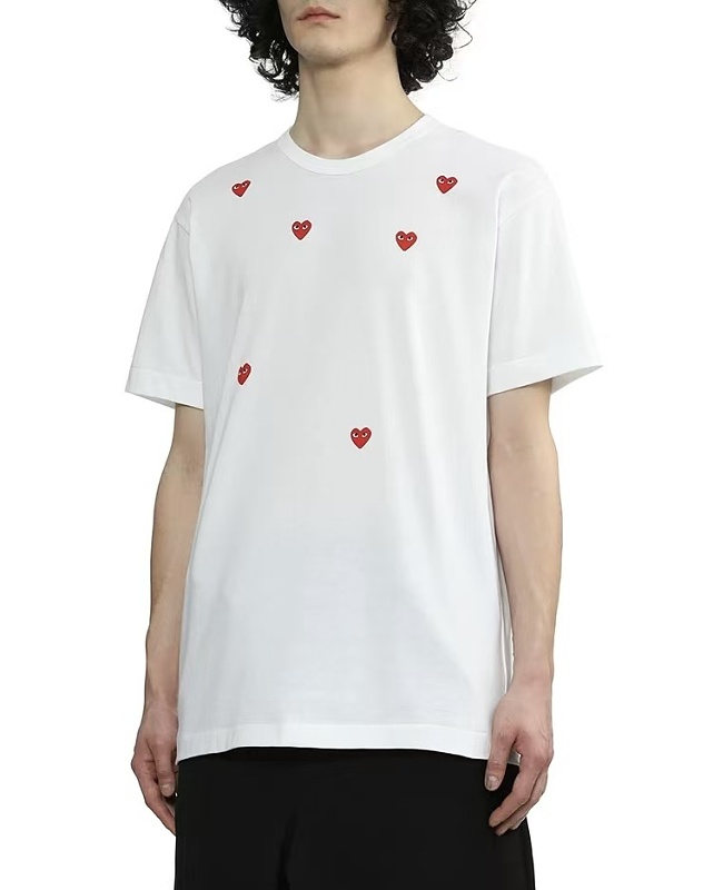 Comme des Garcons T-shirt · 3