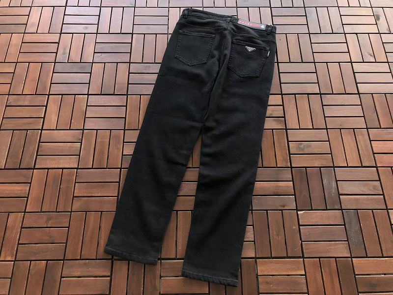 P A A Jeans · 6