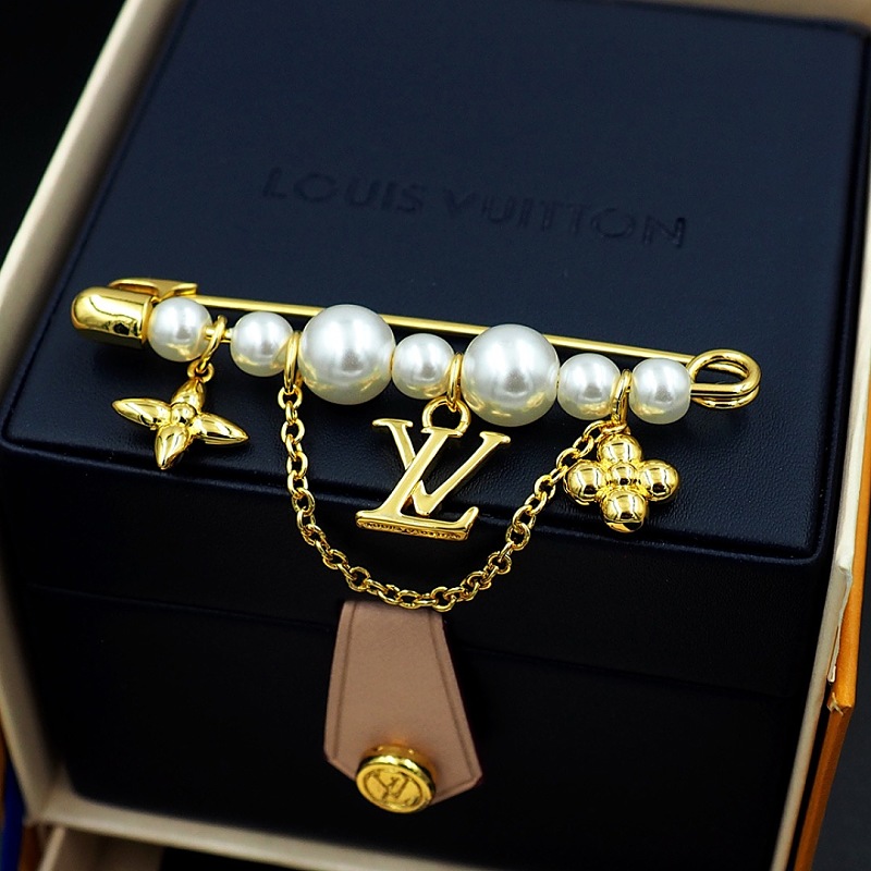 L Jewelry 8