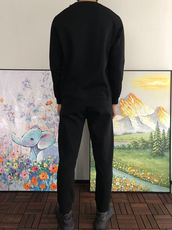On Ru I G Sweater · 4