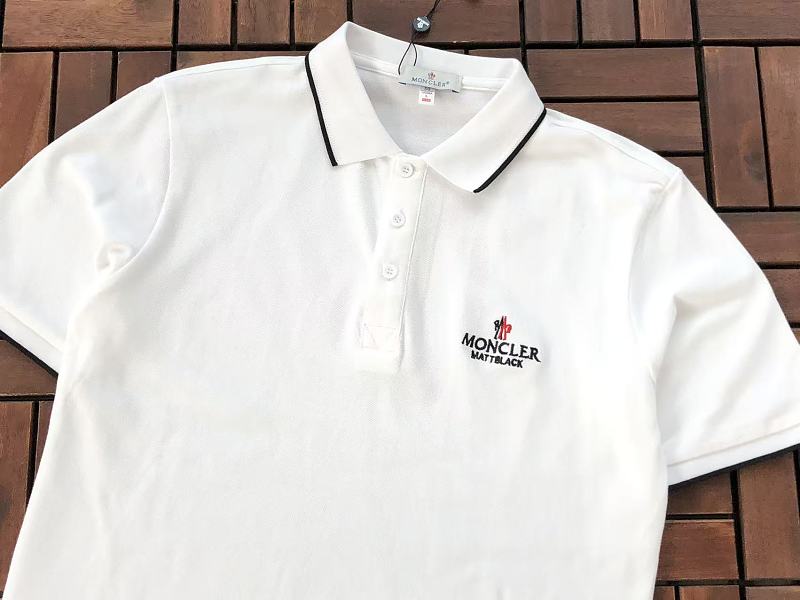 M R T-shirt 10