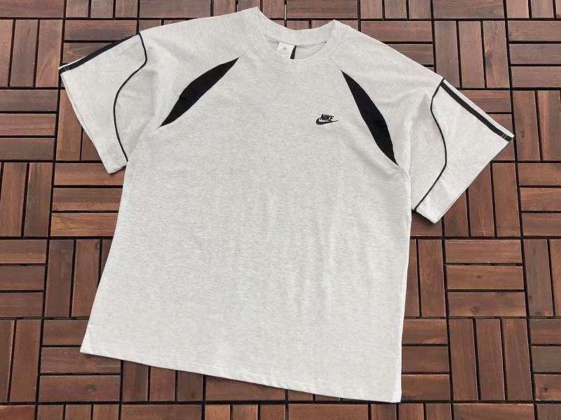 Nike T-shirt 8
