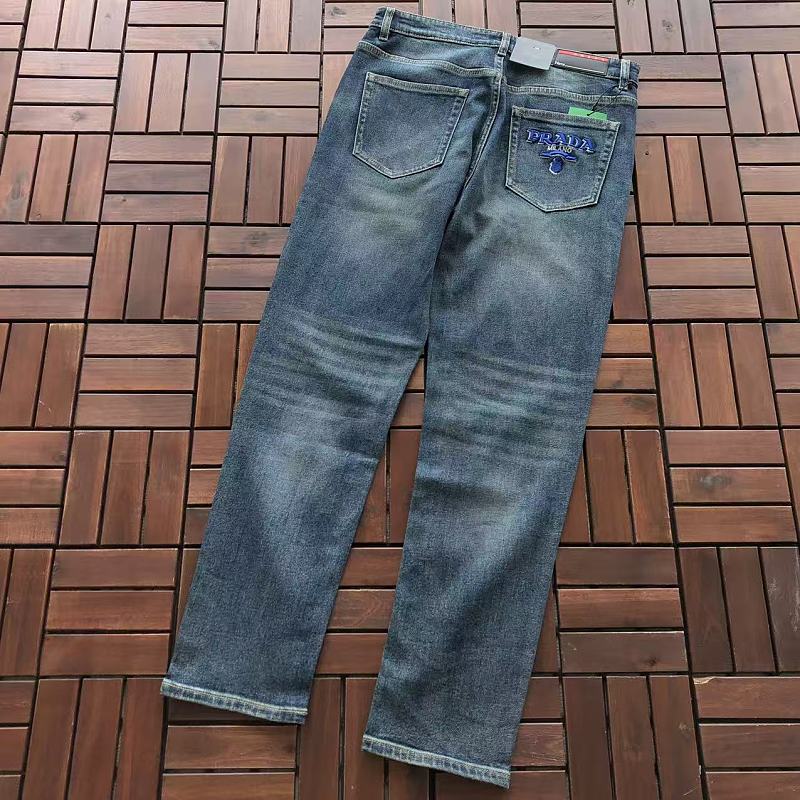 P A A Jeans · 5