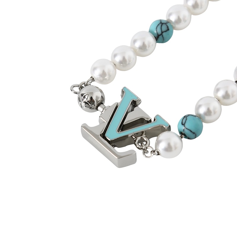 L Jewelry 8