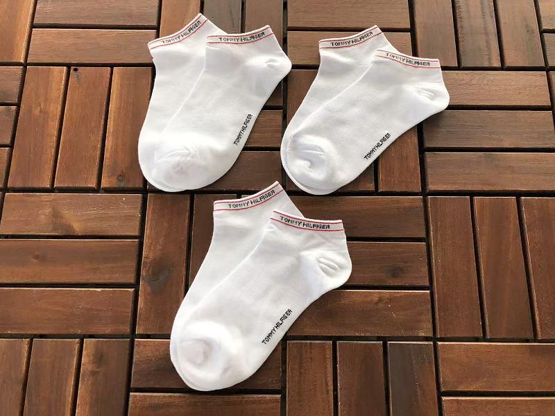 T H R Socks 3