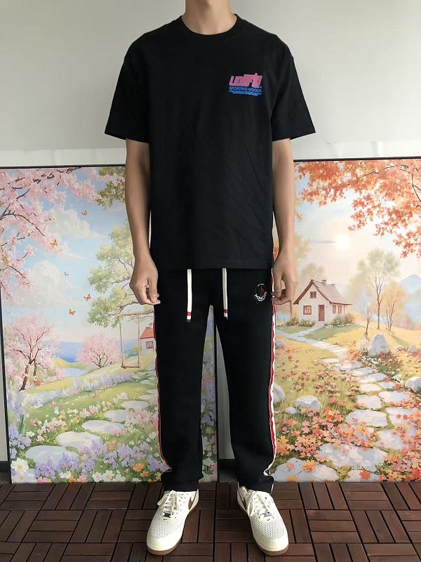 Undefeated T-shirt · 3