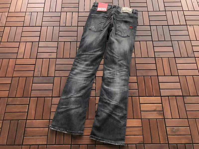 D E E Jeans · 4