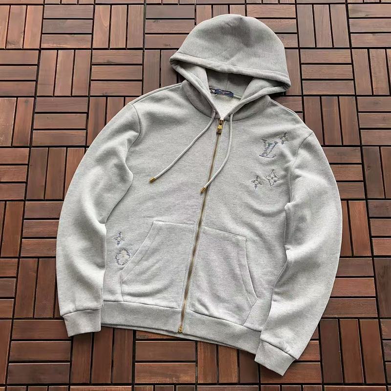 L Hoodie 9
