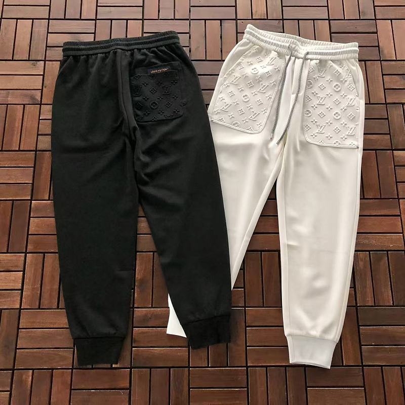 L Trousers · 3