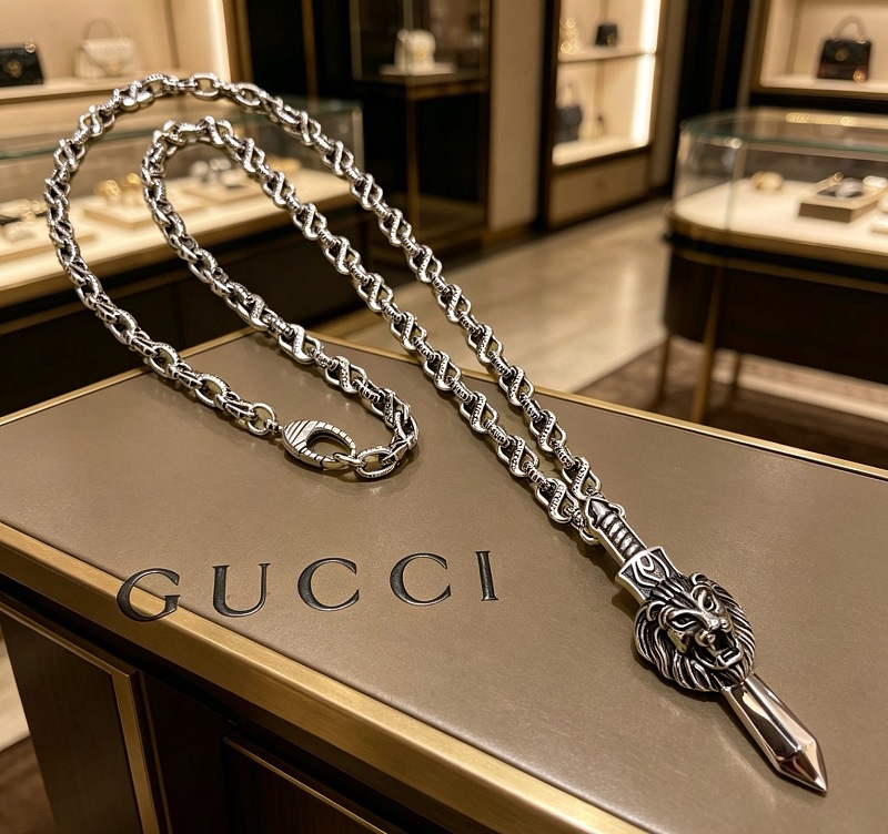 G C I Jewelry · 3