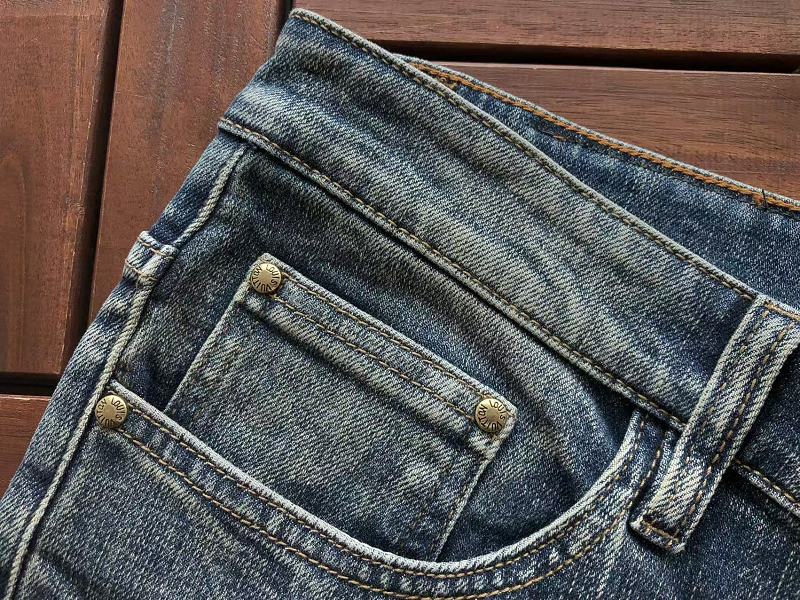 L Jeans 12