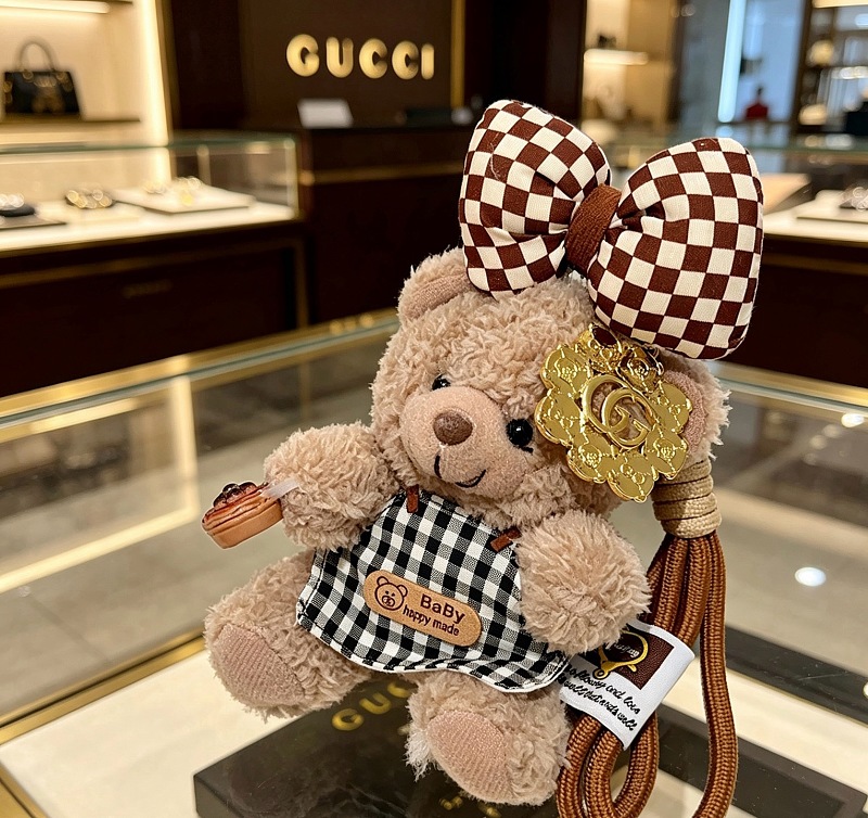 G C I Jewelry · 6