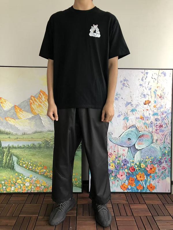 P La E T-shirt · 3