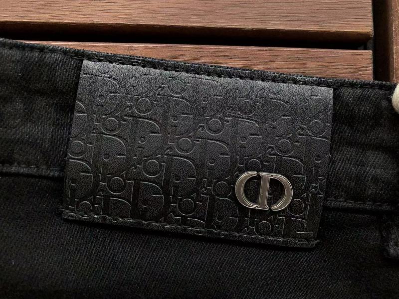D O Jeans · 6