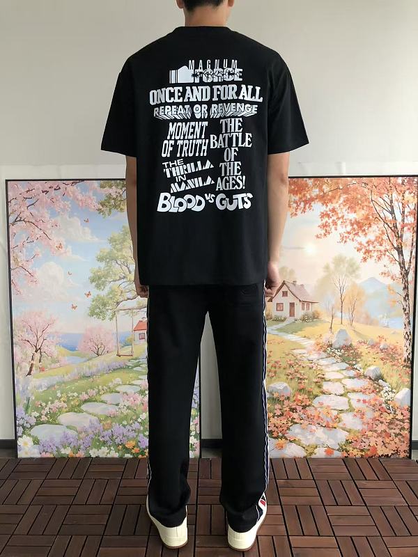 Undefeated T-shirt · 4