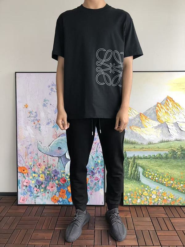 L E T-shirt · 3