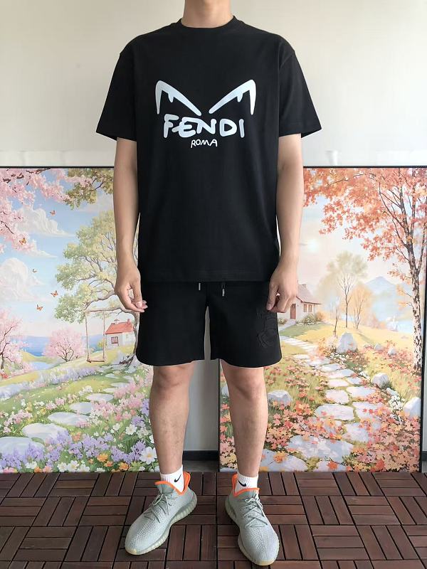 F D T-shirt · 3
