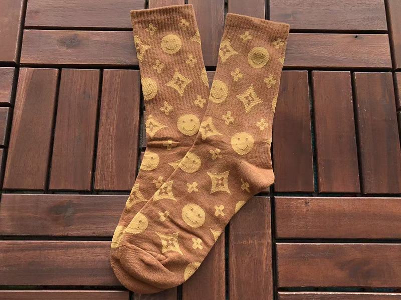 L Socks 7